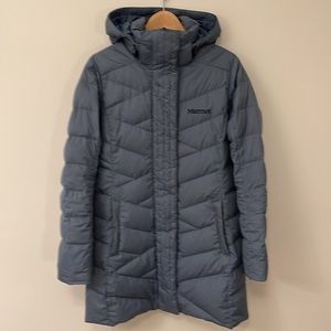 Marmot Women’s Hooded Down Coat Blue Size M